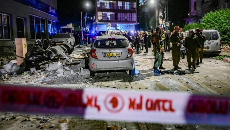 פגיעות ישירות בשרון ובתל אביב: הרוג במטח האחרון למרכז הארץ