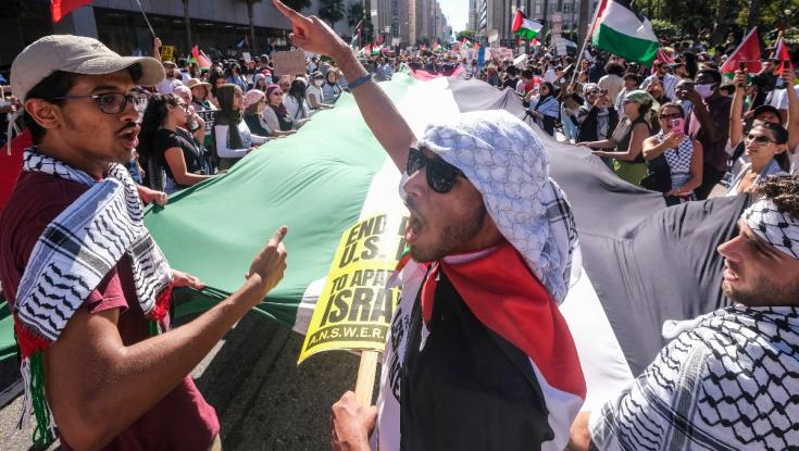 פרו פלסטינים מנעו כניסת יהודים לבית כנסת - כך הגיבה עיריית לוס אנג'לס