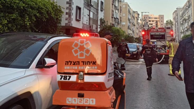 פעוטה בת חודשיים חולצה עם אימה לאחר שדירתם עלתה באש