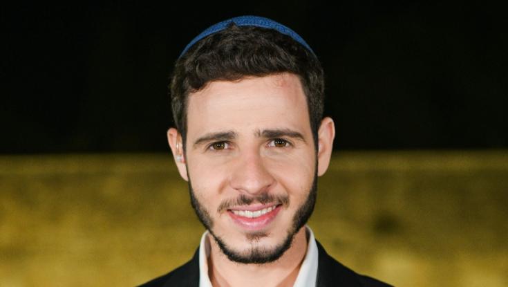 יאיר שרקי ישב לאכול בשוק וספג נאצות: "הסתה רעילה של ינון מגל"