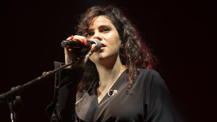 דתיה או חילונית? יסמין מועלם חושפת את הקשר לדת