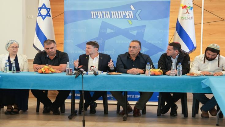 בציונות הדתית יוצאים למאבק: כנס חירום נגד פיצול השירות בצה"ל