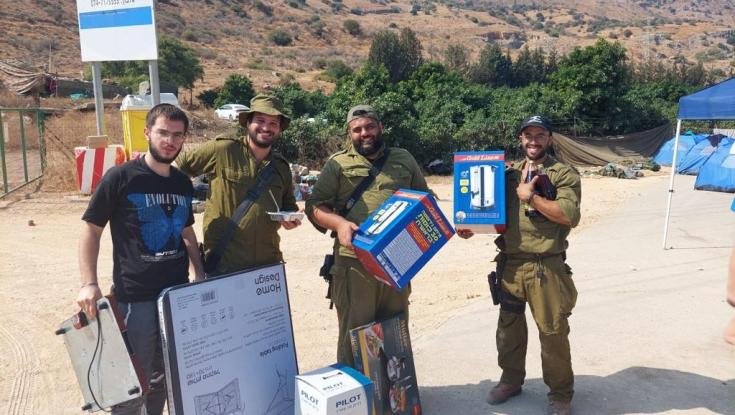 פלטות, ימי הולדת בשטח ואלפי מטענים ניידים: ישיבת ההסדר שהפכה לחמ"ל