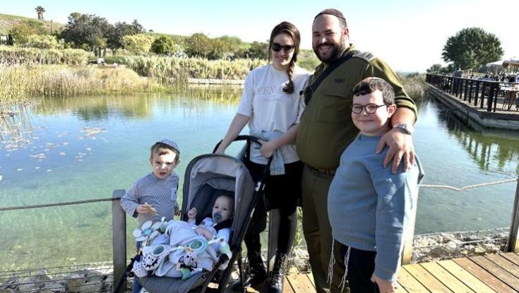 "אמרו לי להתפנות למיון ב-4 לפנות בוקר. למי אני מתקשרת? אני לבד"