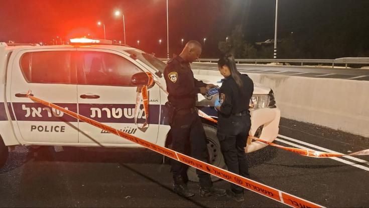 סכסוך דמים בין משפחות: 2 צעירים נורו למוות ברכבם
