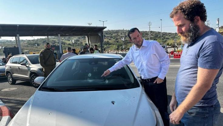 הפצוע בפיגוע משחזר: "נתתי גז כדי להתרחק מהאש"