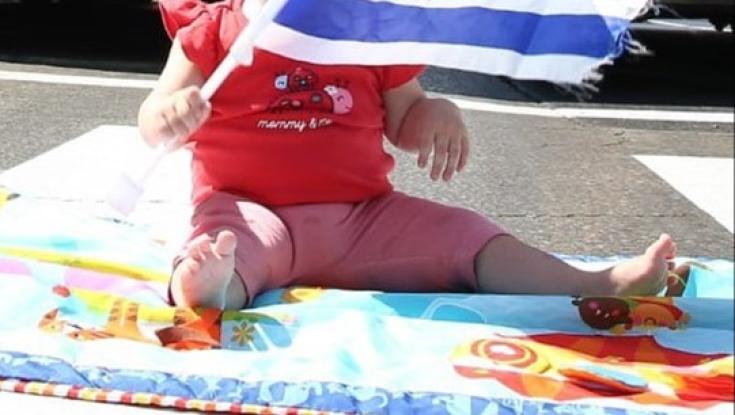 תמונת התינוקת שעוררה סערה - אמיתית או פייק?