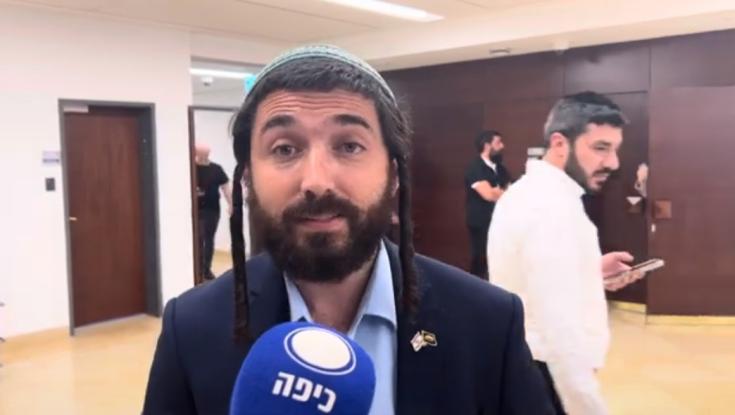 צבי סוכות על היעדר השירות הצבאי: "הייתי נער צעיר, אני לא גאה בזה"