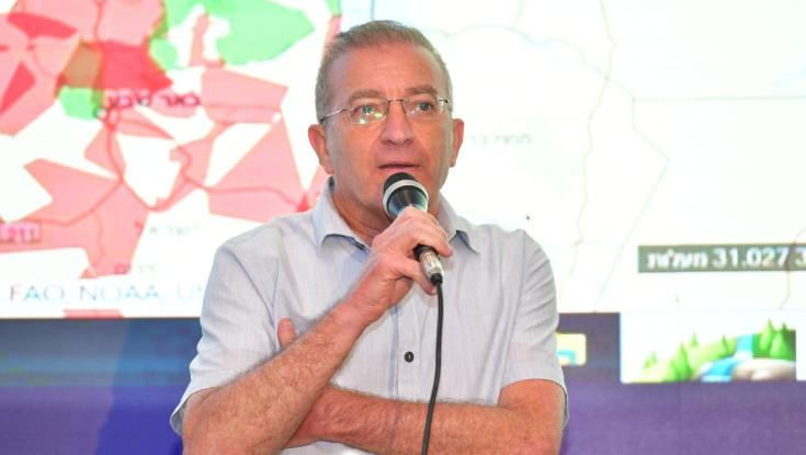 הפרויקטור ויתר על התפקיד, לעמית סגל יש המלצה