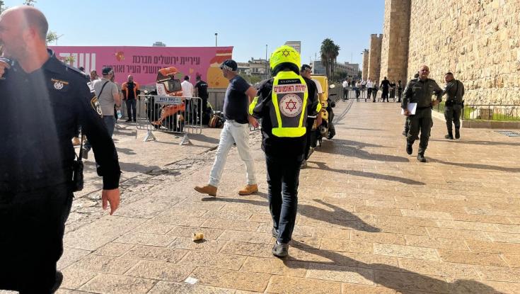 דקר עם סכין קצבים: פצוע קשה בפיגוע בשער יפו בירושלים