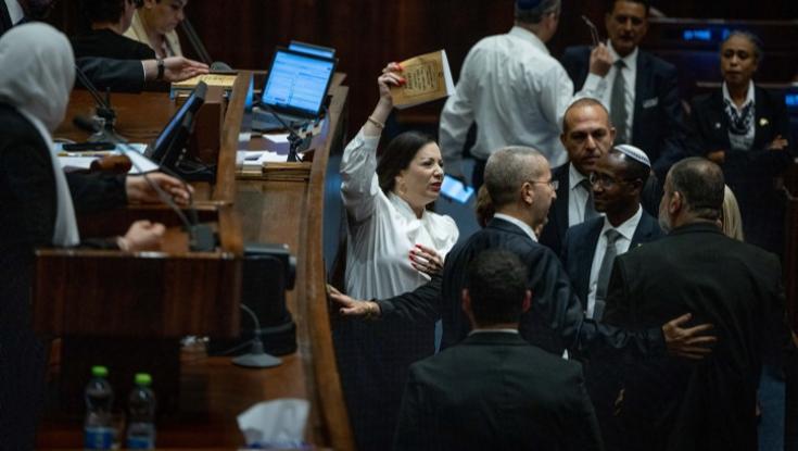 ההצבעה על ביטול חוק הסבירות: סיכום הדרמה בתמונות
