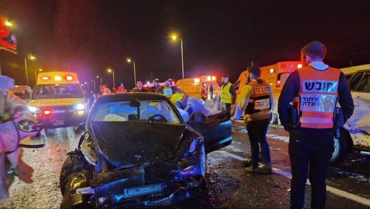 "מדובר בזירה קשה": 31 פצועים בתאונת שרשרת ענקית בכביש 1