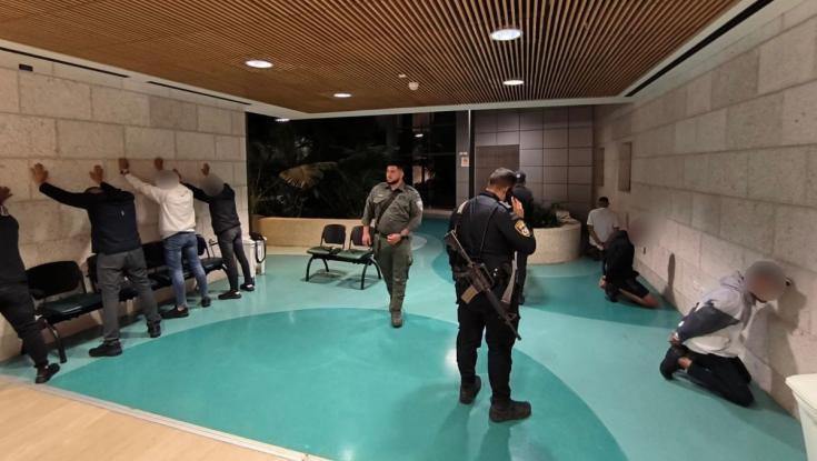 תיעדו הכל בטיקטוק: 8 ערבים השפילו תשוש נפש בבית-חולים