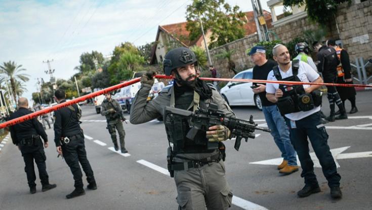 הפיגוע ברעננה: חמישה פצועים במצב קשה, בהם נער בן 16