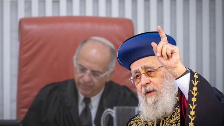 רגע לפני סיום כהונתו: הראשון לציון במתקפה על שופטי בג"צ - "מה הם יודעים?"