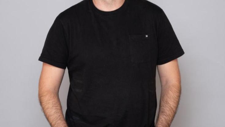 עזיבה בערוץ 12: זה איש התקשורת שעבר לישראל היום