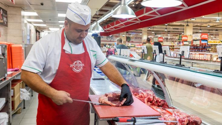 נוהרים לקצביות: בתוך שבוע - הישראלים רכשו בשר בעשרות מיליונים