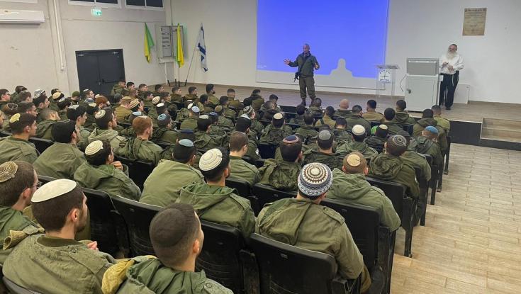 נרתמים למאמץ המלחמתי: תלמידי ישיבות ההסדר יקדימו את הגיוס