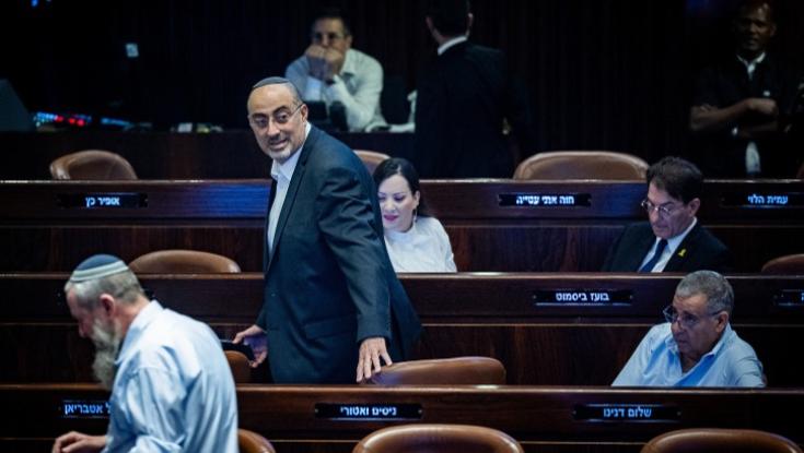 ערוץ 14, טלפונים כשרים ובית דין חדש: כל החוקים שעברו בזמן שישנתם