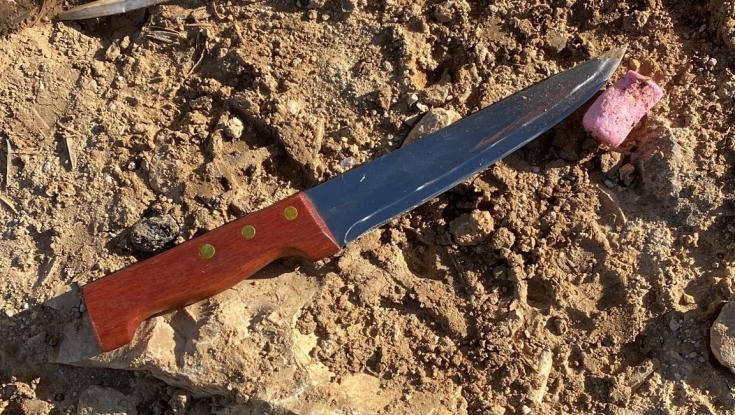 פיגוע הדקירה בצומת יצהר: לוחם צה"ל נפצע באורח קשה