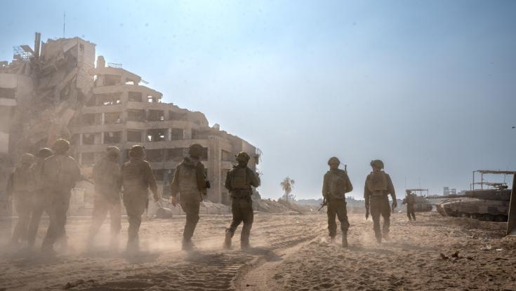 צה"ל תוקף בעזה ובשטח לבנון - מאות הרוגים בפיצוץ באיראן