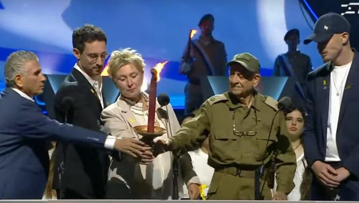איריס חיים הדליקה משואה - ופרצה בבכי: "לכבוד יותם"