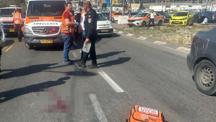 צעיר כבן 25 במצב קשה כתוצאה מפגיעת רכב בשדרות גולדה בירושלים