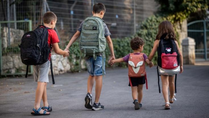 "מחכים לראות את הכיתה מלאה": בשדרות חוזרים ללימודים באבטחה מוגברת