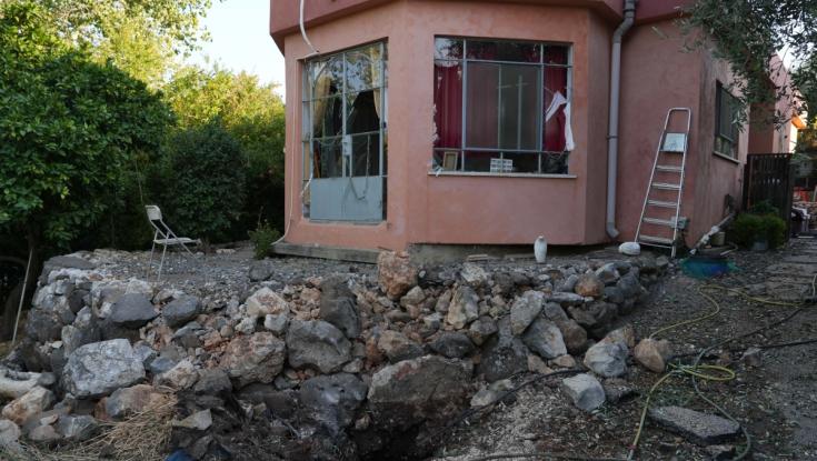 המטפלת שנכנסת לממ"ד עם הילדים ומרגיעה את המטופלים מרחוק: "צריך לדעת אחרי מי לעקוב"