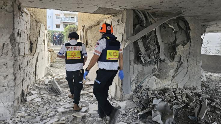 מעל 250 רקטות ביממה האחרונה: פגיעות ישירות בצפון ובמרכז - פצועים קשה ובינוני