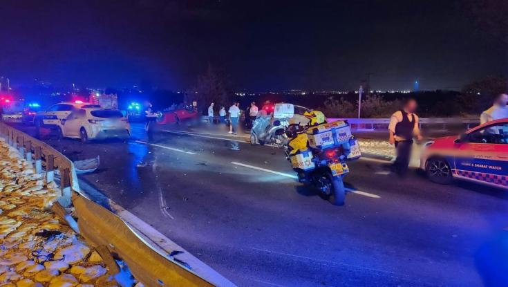 הפשיעה גם על הכבישים: פלסטיני גנב רכב פרטי, התנגש ברכב - והרג אישה בת 60