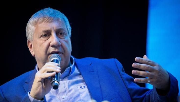 פרשן ערוץ 14 מתגונן: "הגרי הוא איש שמאל מובהק"