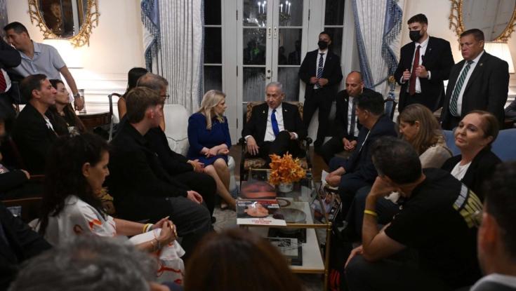 נתניהו למשפחות חטופים: חמאס הוא זה שיקבע מי ישוחרר