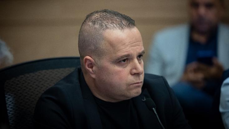 ראש העיר הזדעק: "אני מקושש שקלים כדי לגמור את השנה ואתם מסדרים ג'ובים?"
