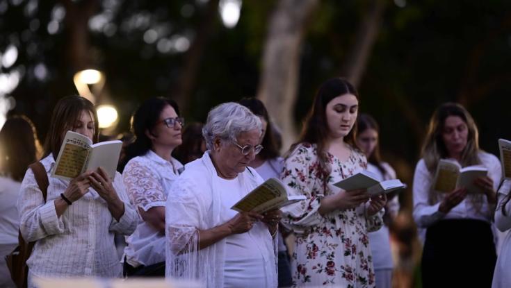 אכל ארטיק בהפגנתיות מול המתפללים - ויכול לקבל עד 3 שנות מאסר