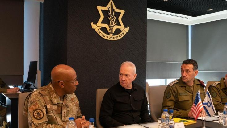 בצל המתיחות הגוברת: הגנרל האמריקני צ'ארלס בראון ביקר בפיקוד הצפון