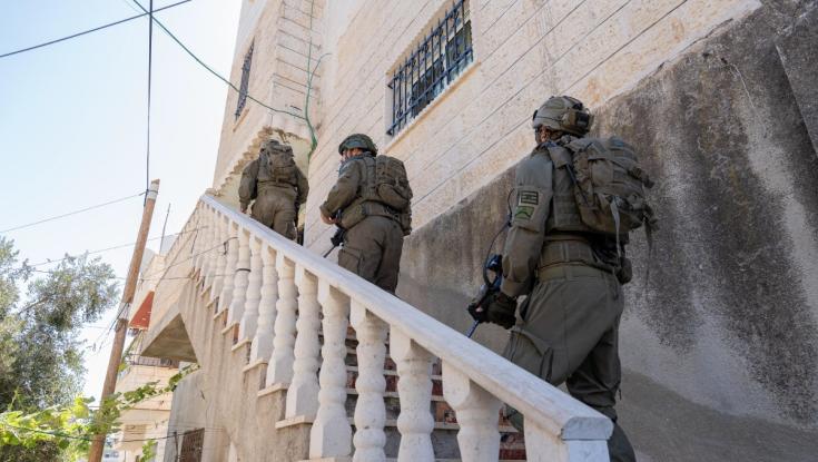 כוחות צה"ל ושב"כ עצרו את החשוד בביצוע הפיגוע סמוך לקריית ארבע הבוקר