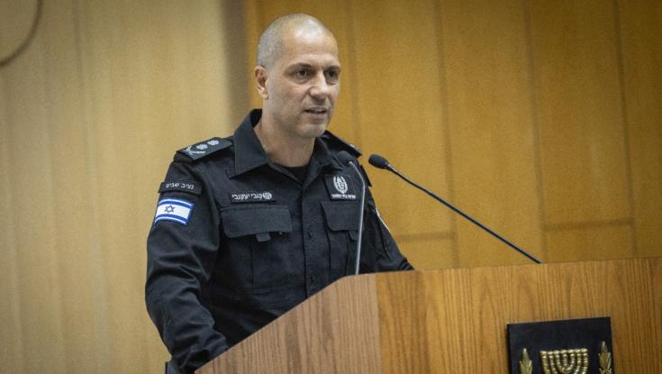 צפו | תחקיר בשב"ס: אסיר התעמר בסוהרים, החזיק ציוד וקיבל טובות הנאה