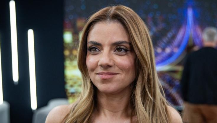 פריט לבוש אחד גרם לשירי מימון להיראות צעירה בעשור