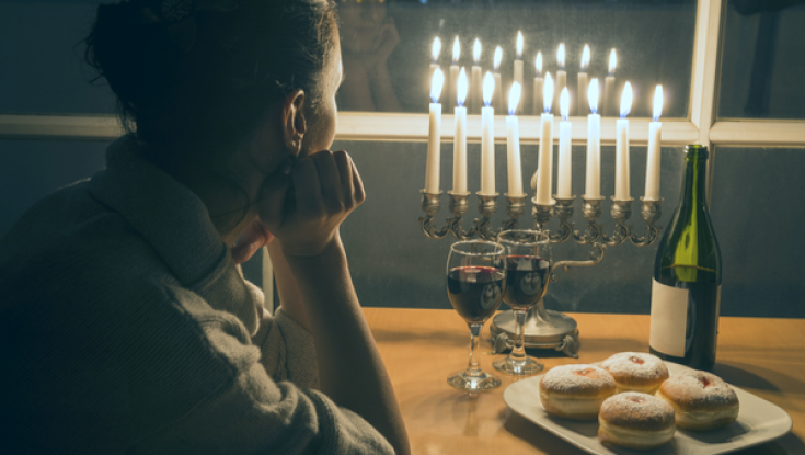 פניה למלונות: הסדירו מקום להדלקת נרות חנוכה כהלכה