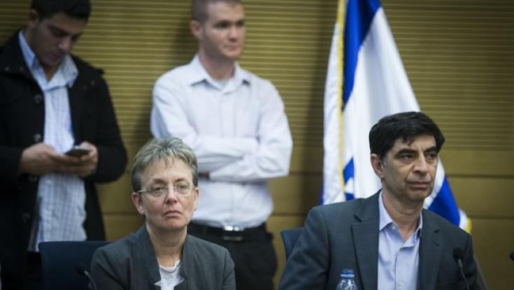 השר בנט: "&rlm;אסור לשחרר מחבלים חיים תמורת גופות חיילינו"