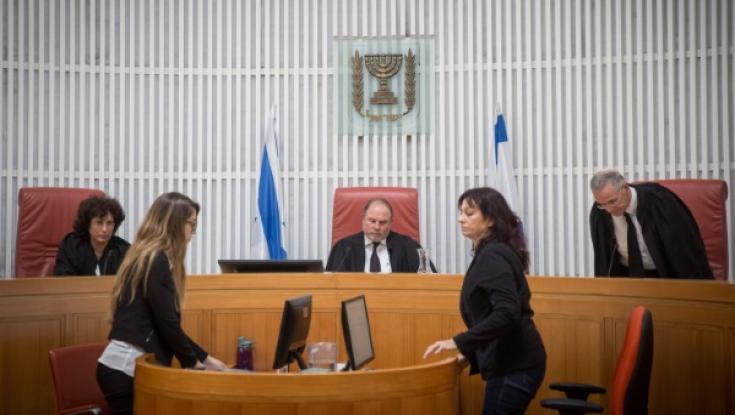 זעם על החלטת בית המשפט בנושא המסתננים: "בג"ץ לועג לציבור"