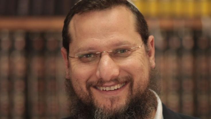 הרב נריה מגיב: "הכסף הוא סימן ולא סיבה" 