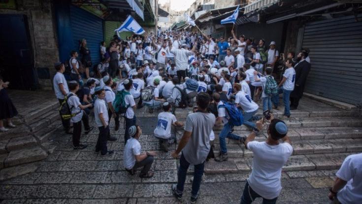 "אל תיהיו לי בינוניים". תגובה לדני הירשברג