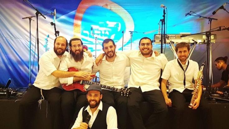 מחרוזת חתונה  שכזו עוד לא שמעתם