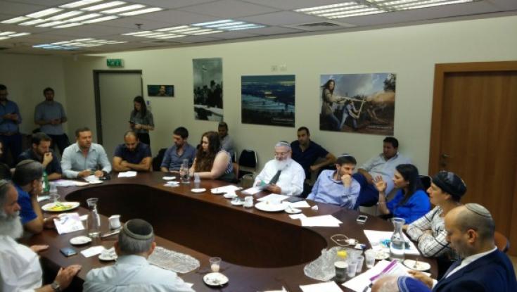 לקראת הוועידה 1: "זה עשוי להישמע מצחיק, אבל הקמנו פורום דתי בתוך הבית היהודי"