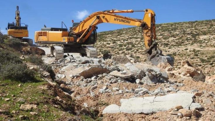 בדרישת רגבים: פלסטינים סללו את ציר ההברחות, המינהל האזרחי הרס