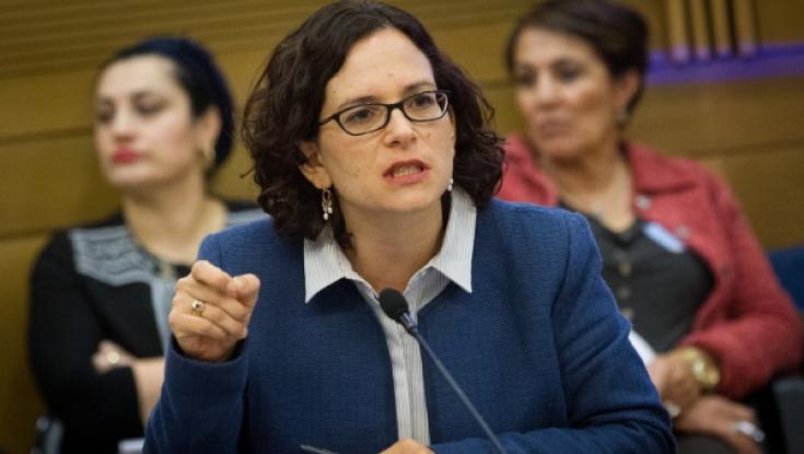 ההצבעה על חוק הנאמנות בתרבות בסכנה: בגין ועזריה מתנגדים, ליברמן מאיים