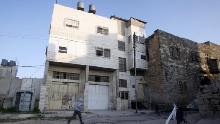 סופית: יהודים יגורו בבית המכפלה בחברון 