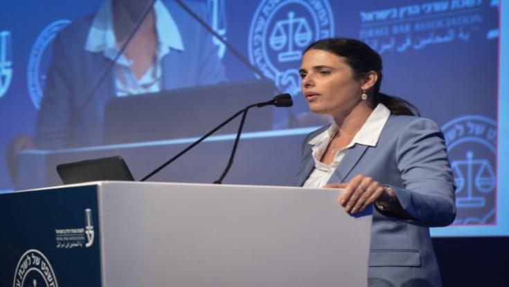 השרה שקד בעבר: "לא היה אף מחבל שביצע פיגוע עם אשרת עבודה"